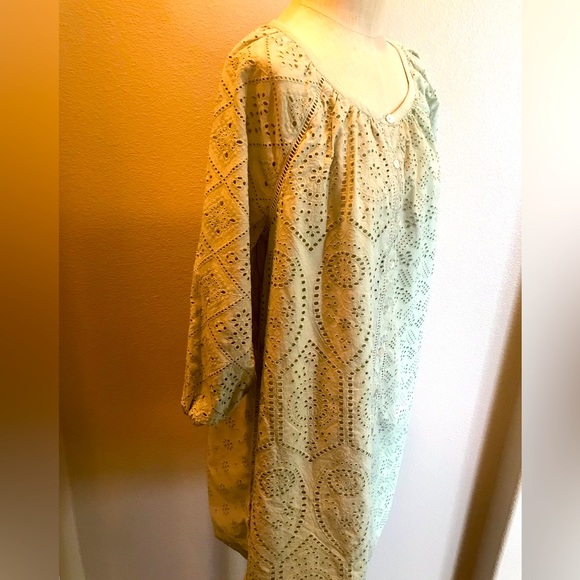 Faherty brand Cute Women Organic cotton Dress.. Size Medium - Picture 2 of 11